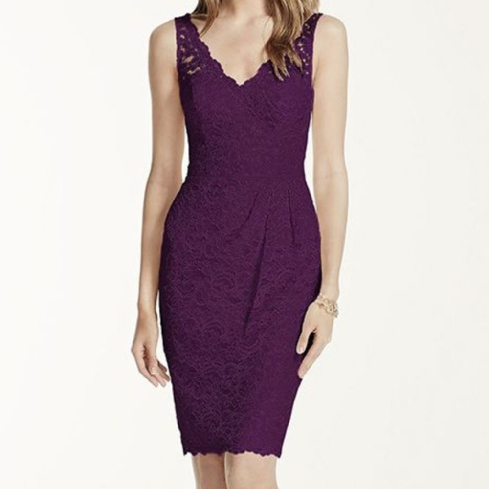 NEW💍DB Lace V-Neck Midi Dress - Picture 2 of 11
